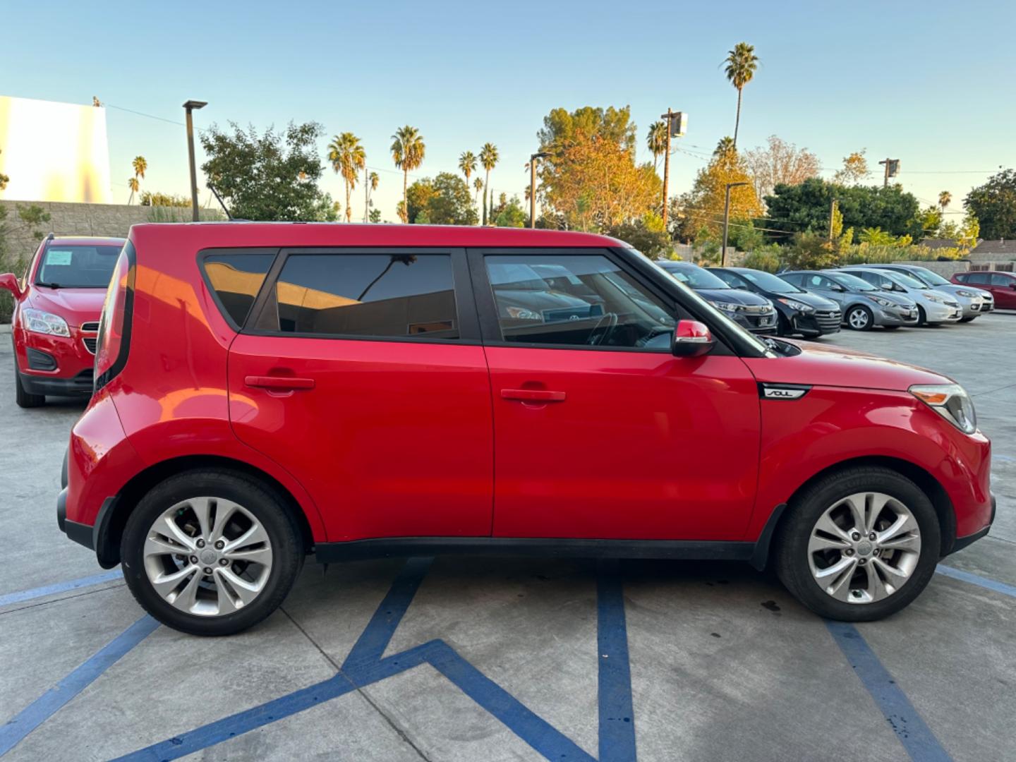 2014 RED /Black Kia Soul (KNDJP3A51E7) , located at 30 S. Berkeley Avenue, Pasadena, CA, 91107, (626) 248-7567, 34.145447, -118.109398 - Looking for a reliable and affordable vehicle in Pasadena, CA? Explore our selection of pre-owned 2014 Kia Soul + Wagon at our BHPH dealership serving Pasadena and Altadena. We specialize in bad credit auto loans and subprime credit car loan approval, making it easier than ever to get behind the whe - Photo#5